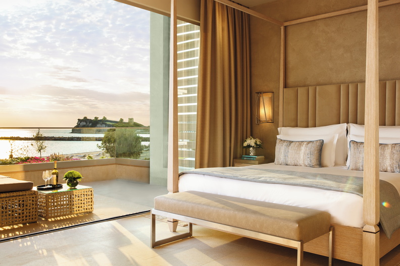 Tiara Holidays - Sani Dunes - Deluxe one bedroom suite grand balcony beach front room
